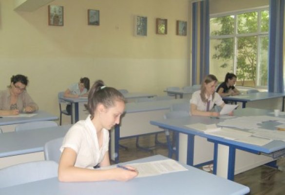 Înscrierile pentru prima sesiune de bacalaureat încep luni